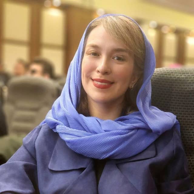 مهرناز خیاطی