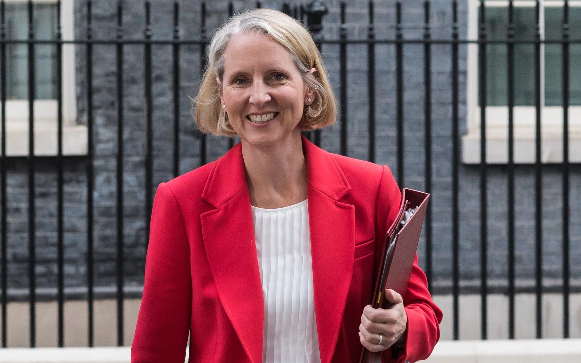 وزیر محیط زیست بریتانیا- 2025