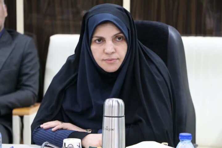 زهرا امیری