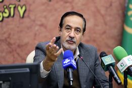 نشست خبری صفدرنیازی به مناسبت روز خاک