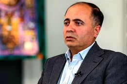 کارگران در روزهای جنگ بذر امید می‌کارند