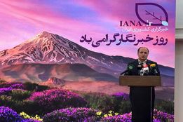 وقتی خاطره، آمار و شفافیت در هم آمیختند/ وزیری که ایستاده برای خبرنگاران تعظیم کرد